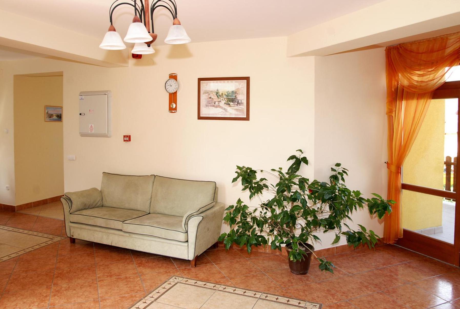 쇼프론 Pihenokereszt Panzio B&B 외부 사진